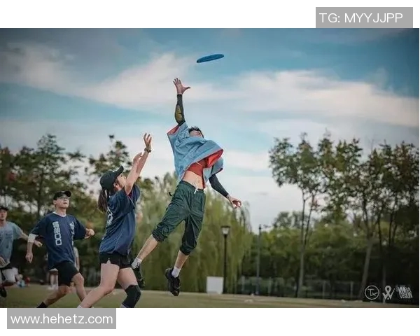 南京飞盘队在滑板精英赛中展现实力的精彩表现与未来展望 南京飞盘队在滑板精英赛中展现实力的精彩表现与未来展望