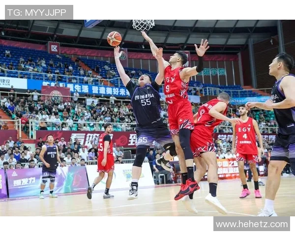 新西兰篮球赛场火花四溅向胜利的巅峰全力冲刺 新西兰篮球赛场火花四溅向胜利的巅峰全力冲刺